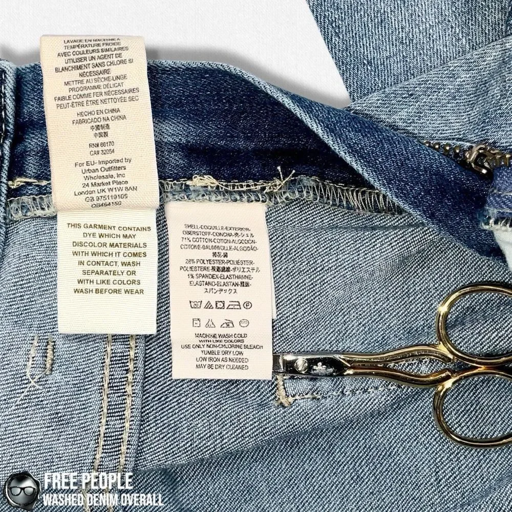FREE PEOPLE WASHED DENIM OVERALLS IN DISTRESSED INDIGO WOMEN’S SIZE 30 SKINNY